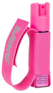 Sabre P22JPK02 the Runner Pepper Gel 35 Bursts Range 12 Ft Pink Features Adjustable Strap